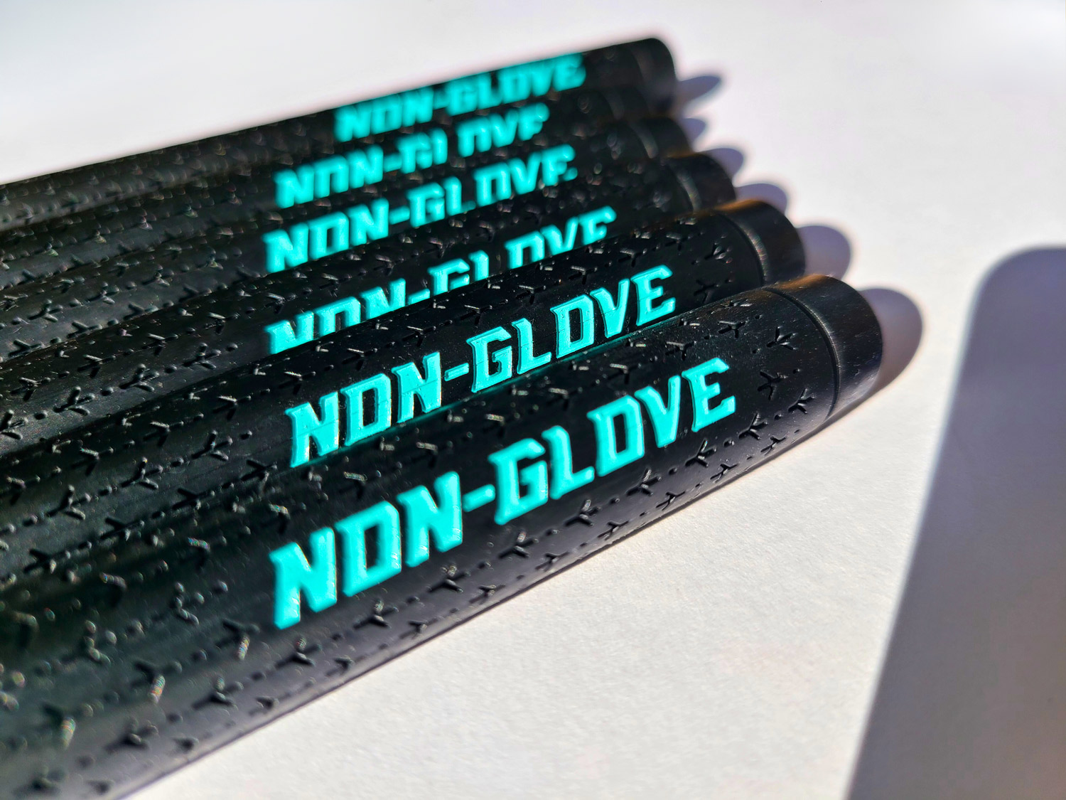 NON-GLOVEとは